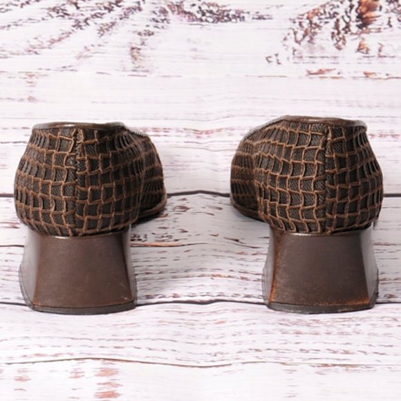 Via Spiga, Brown Mesh Heel Shoe, 1.5" Heel, Size 6.5 - Picture 5 of 7